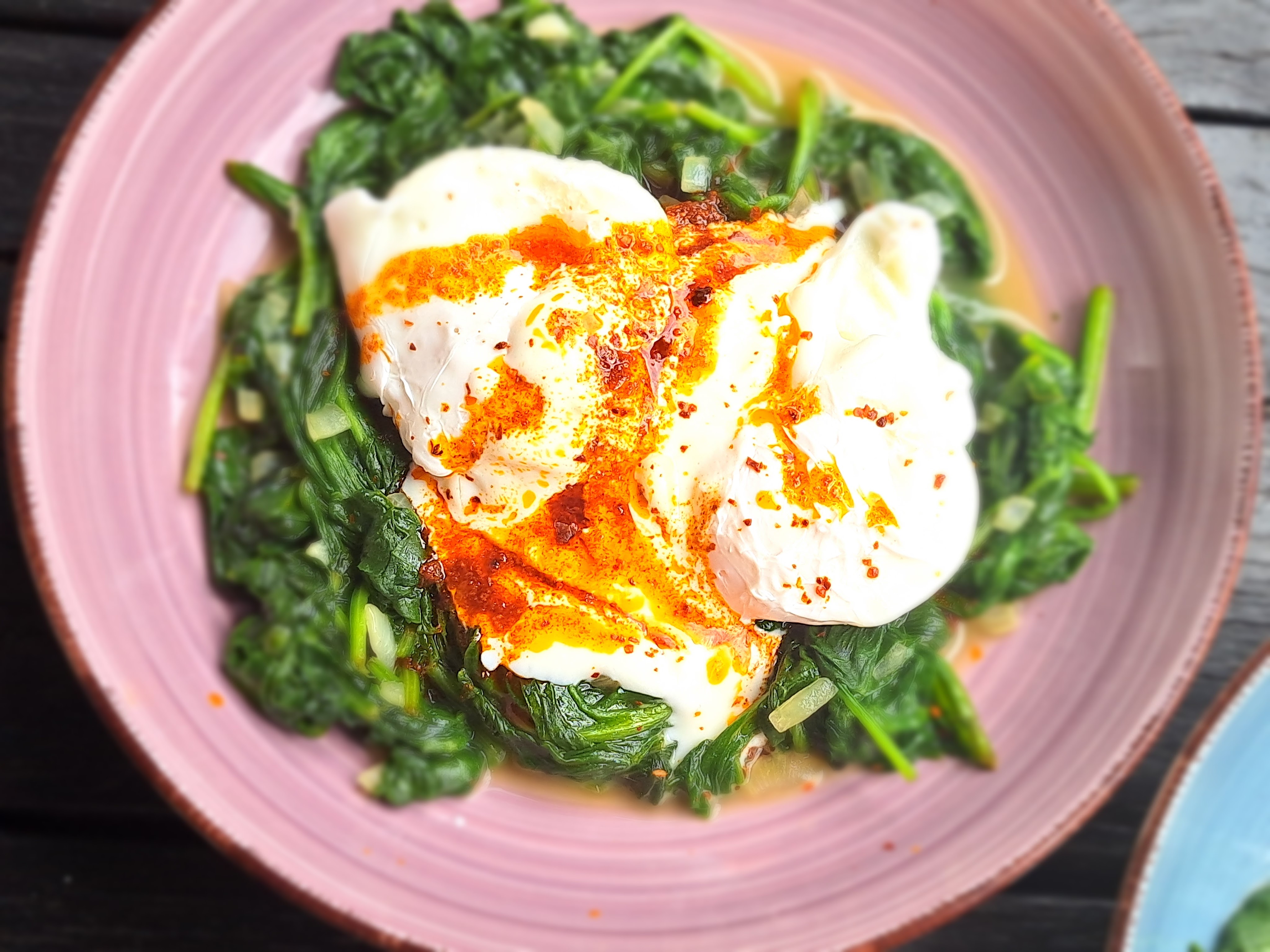 Ухае на... Ispanakli cilbir Поширани яйца със спанак