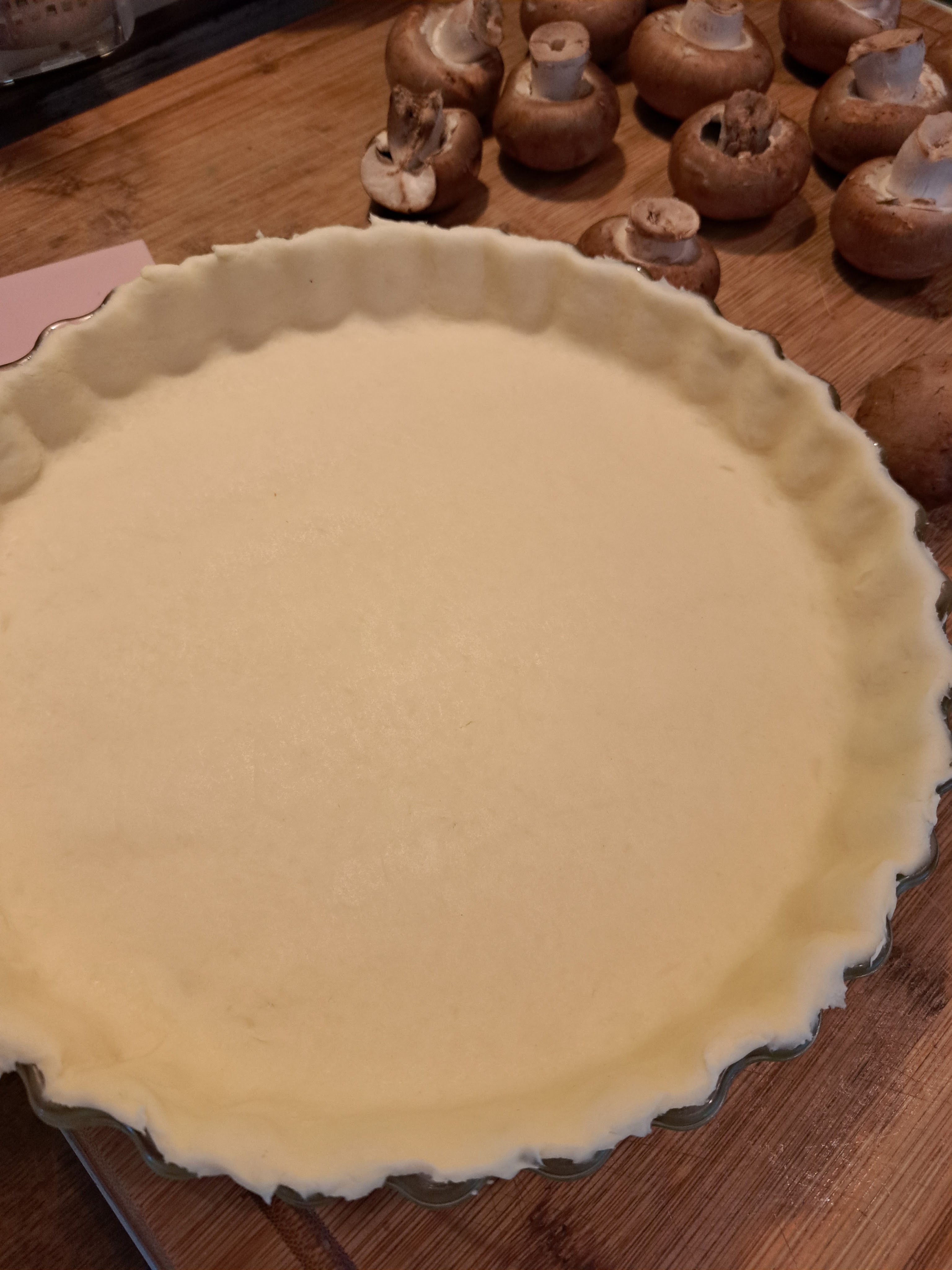 Ухае на...Lauch-Champignon-Quiche Киш с гъби и праз лук