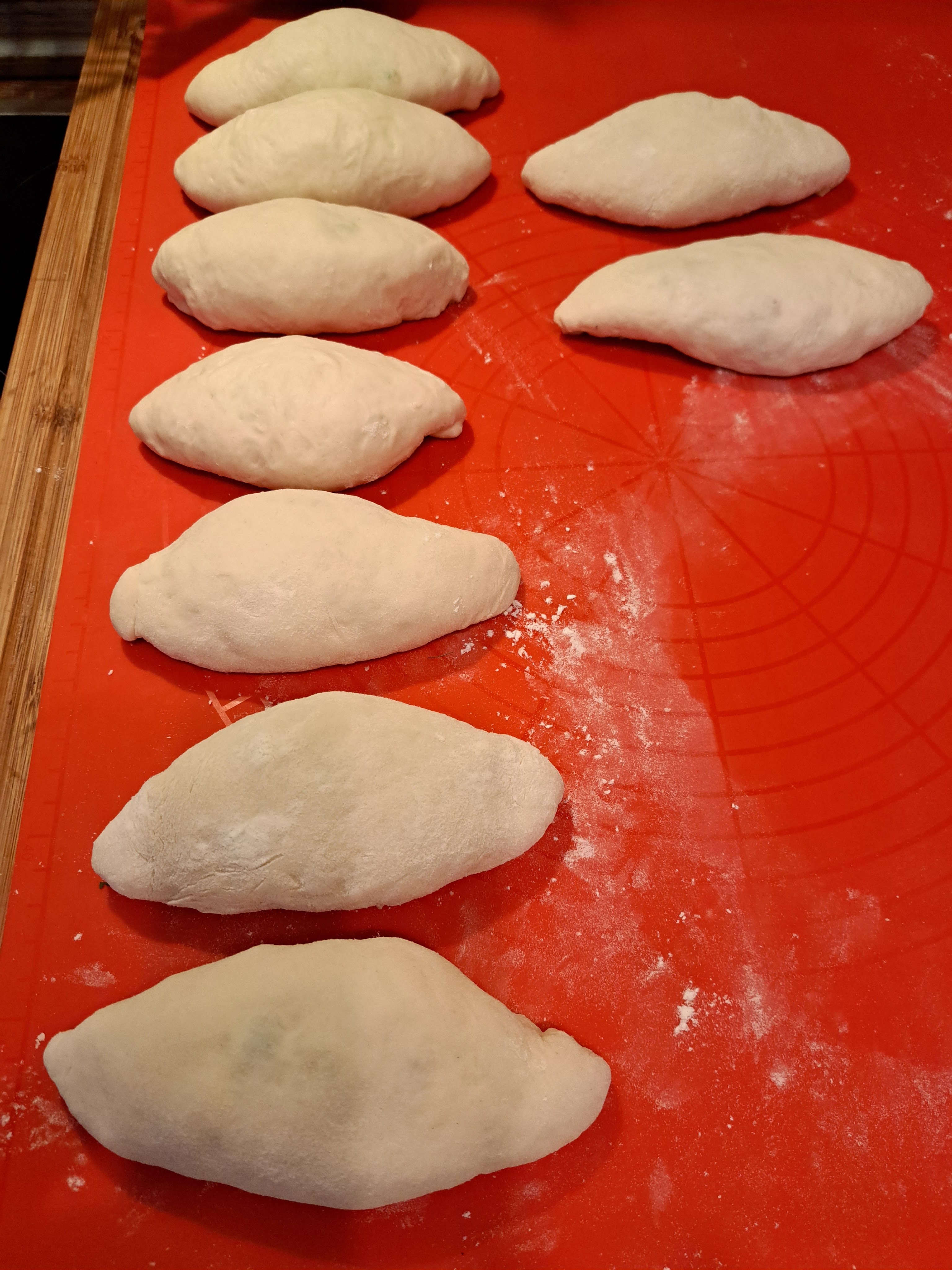 Ухае на... Украински пирожки Пирiжки Pyrischky Ukrainische Piroggen