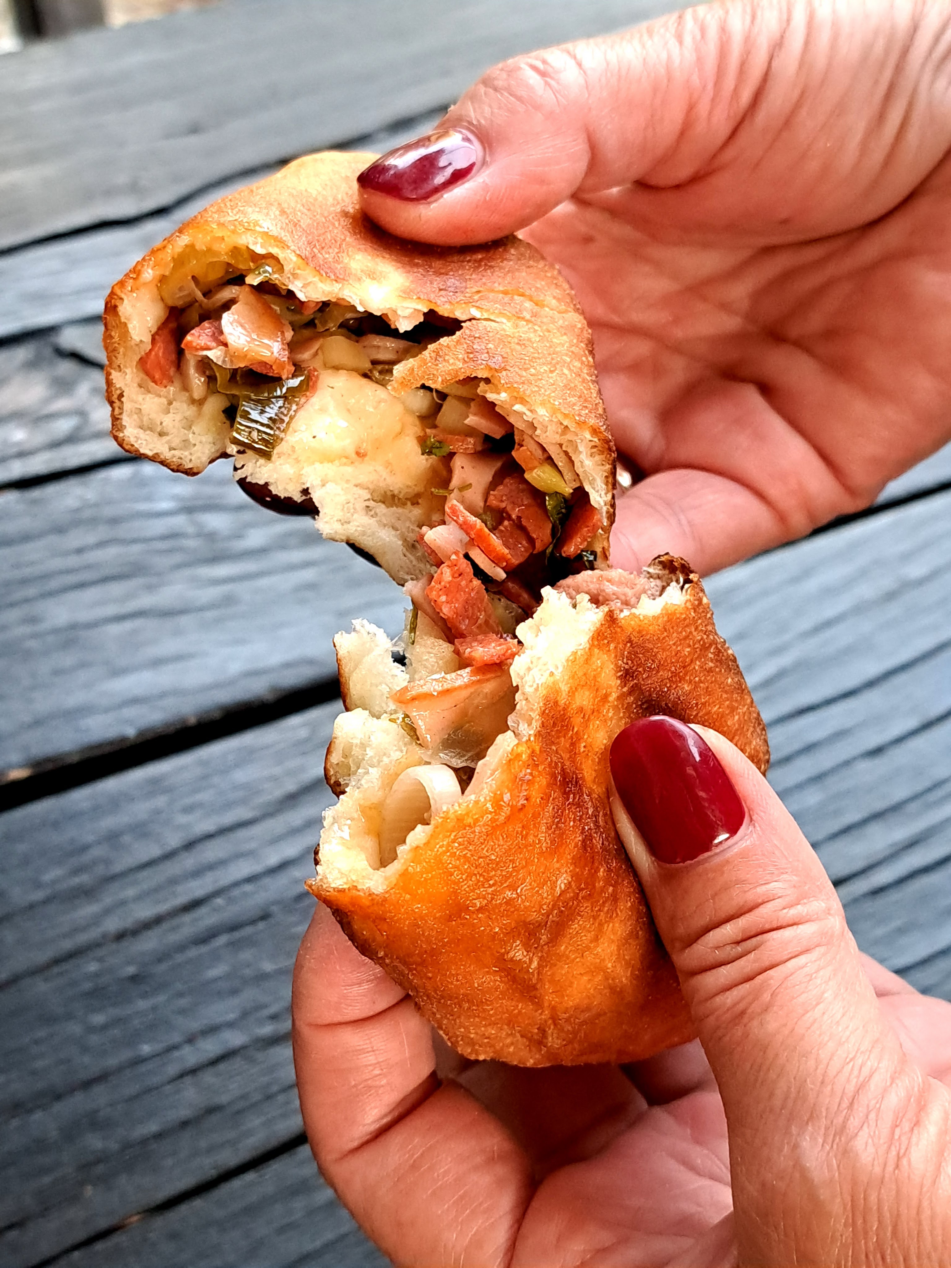 Ухае на... Украински пирожки Пирiжки Pyrischky Ukrainische Piroggen