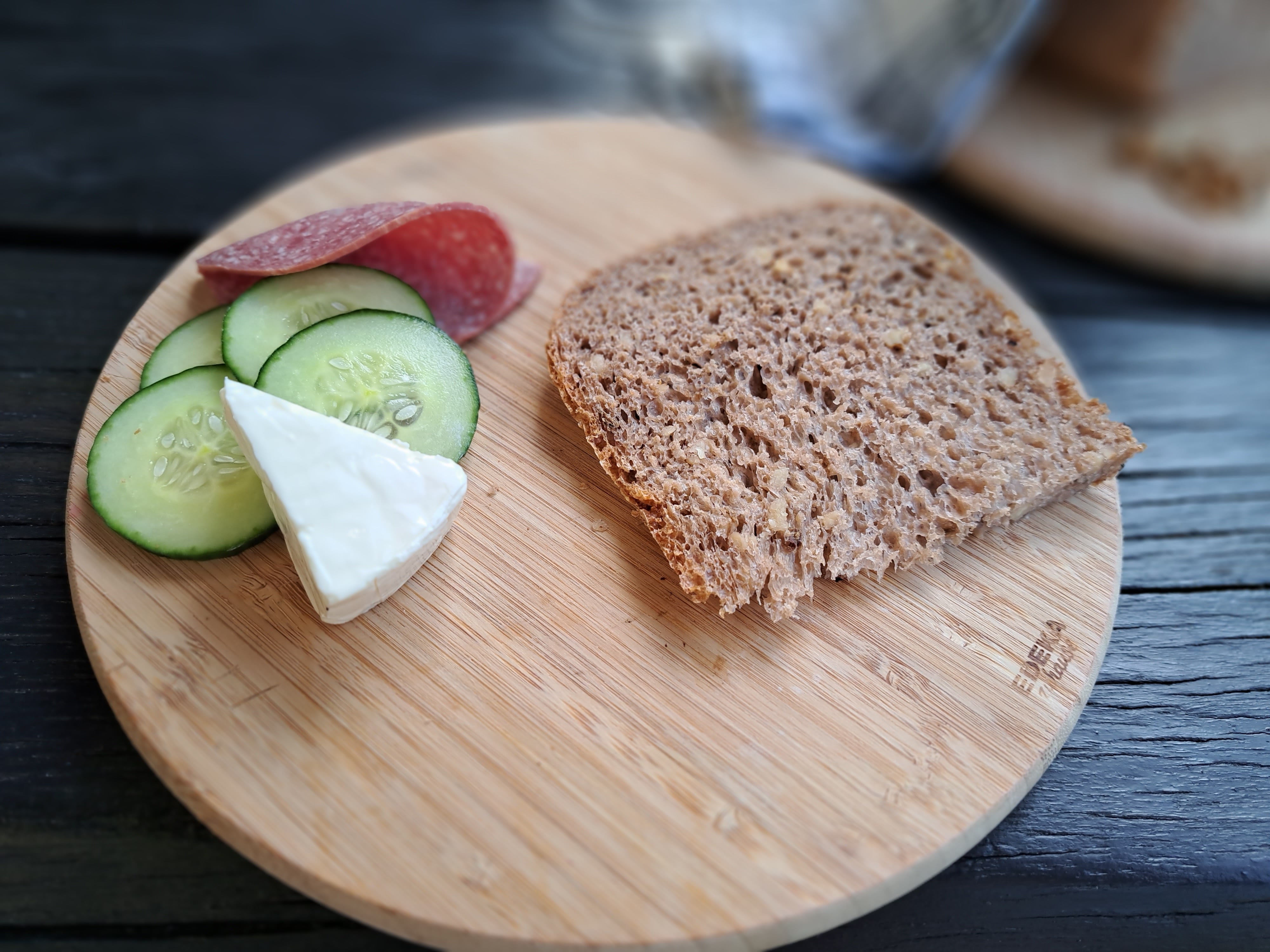 Ухае на... Walnussbrot Хляб с орехи