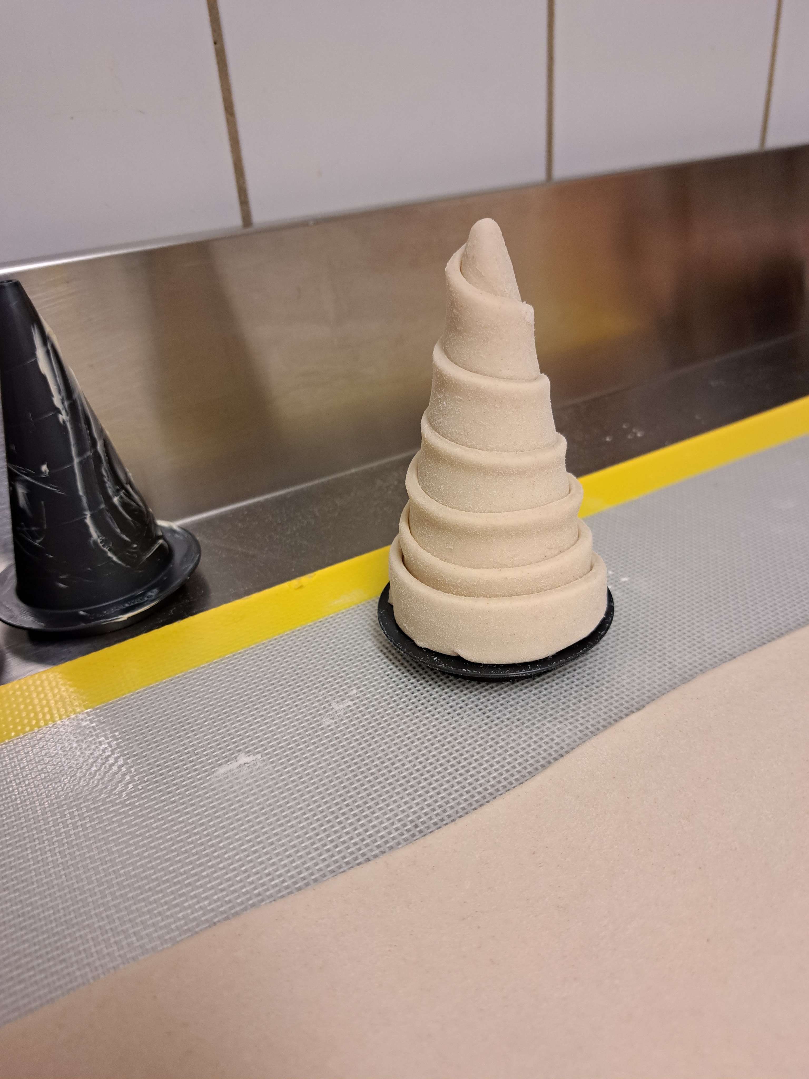 Ухае на....Къдриците "буклите" на Шилер 