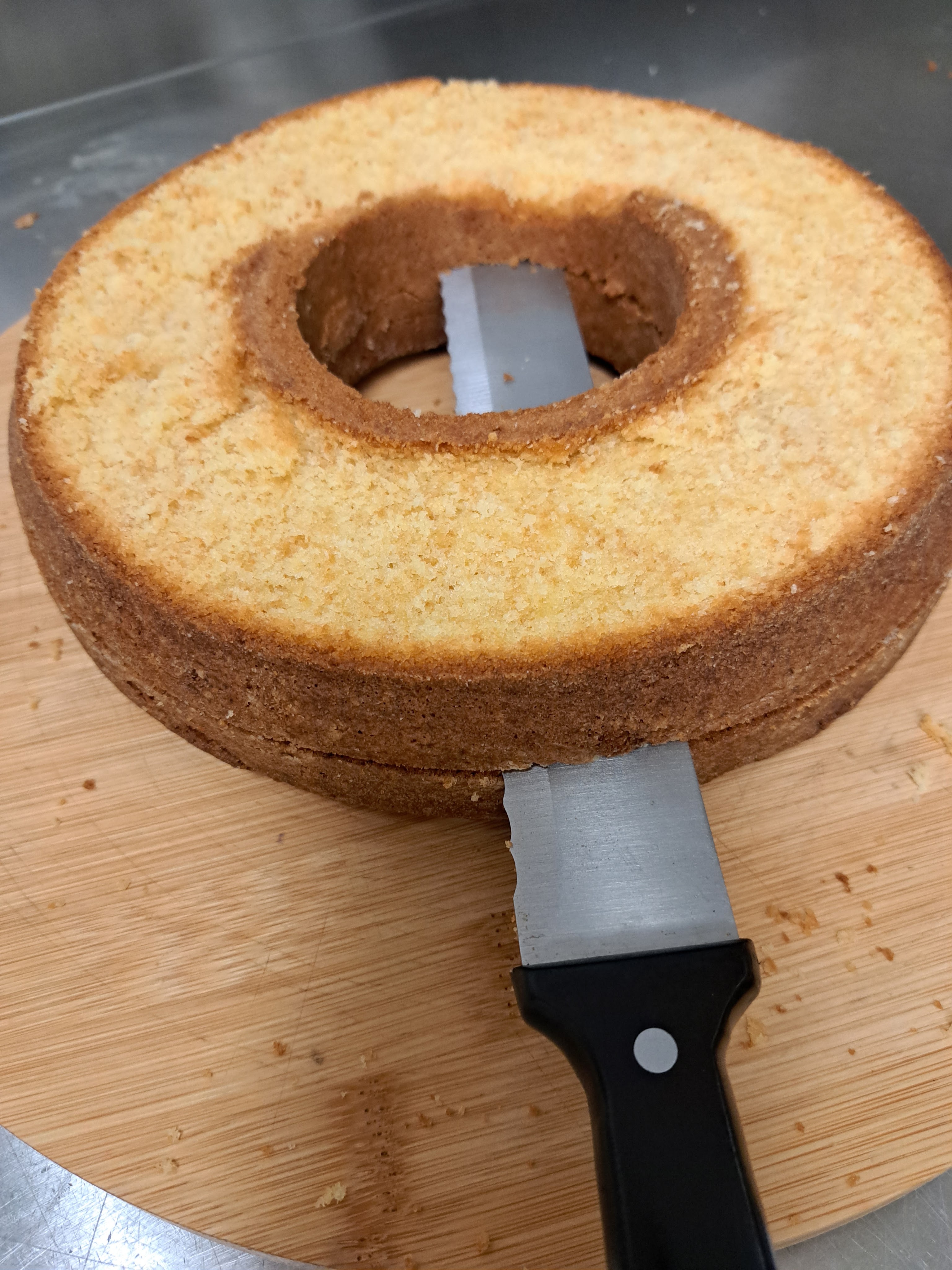 Ухае на...Класически франкфуртски венец Klassischer Frankfurter Kranz