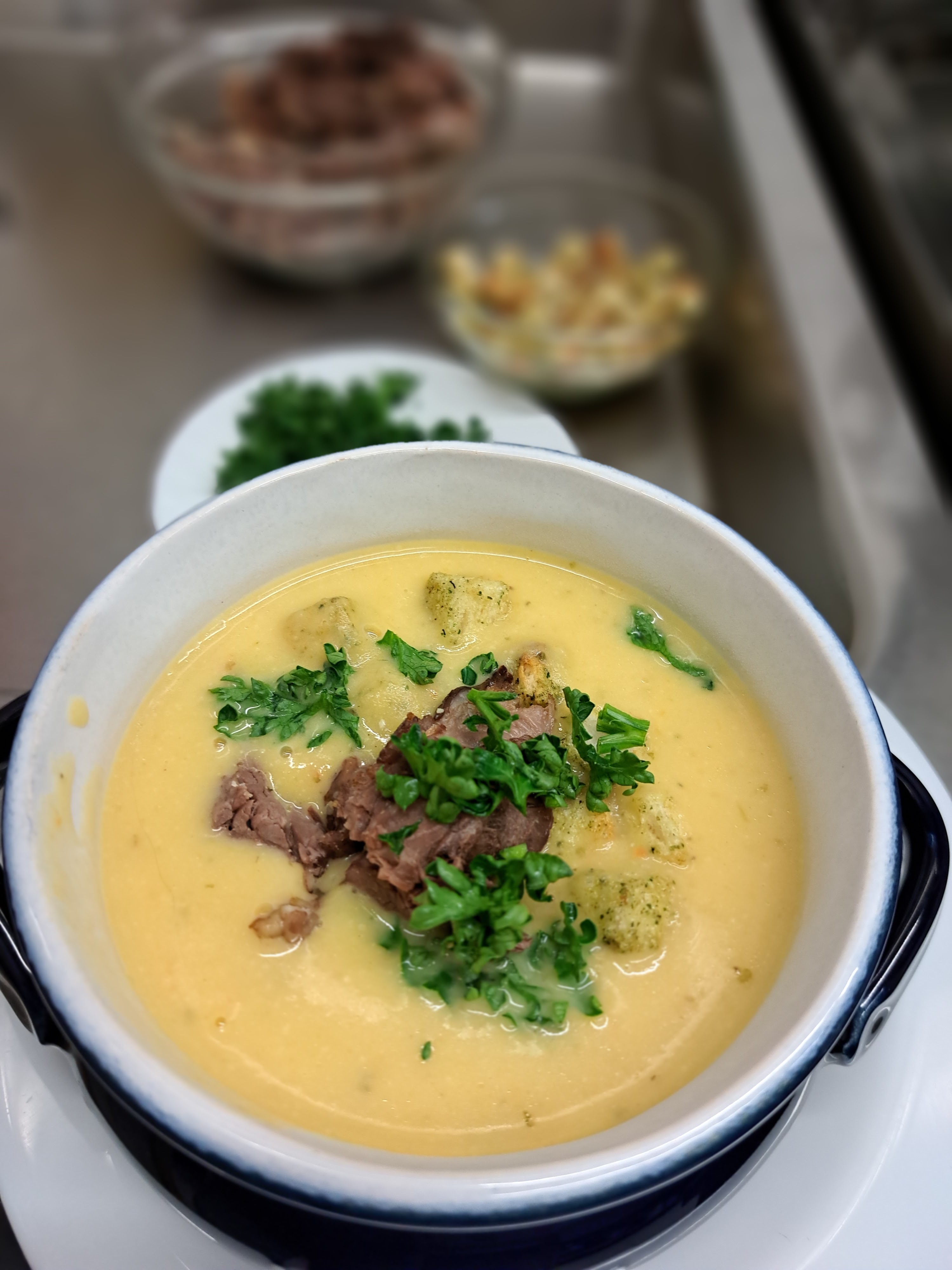 Ухае на... Берлинска картофена супа Berliner Kartoffelsuppe