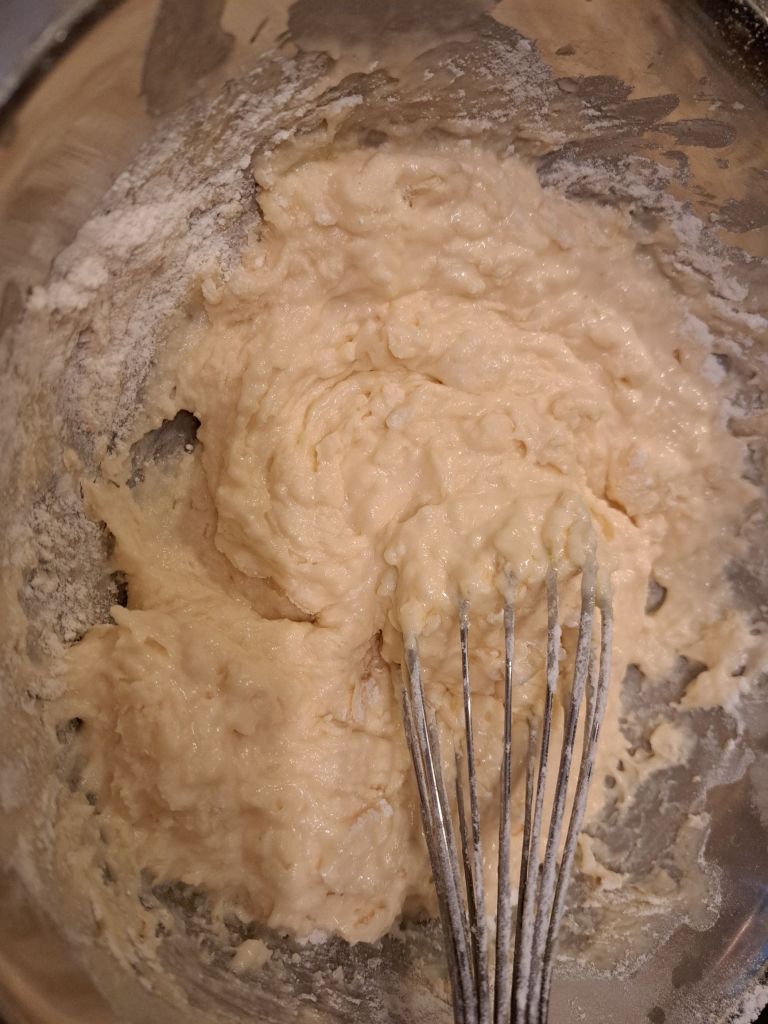 Ухае на... Бухти с извара в AirFryer Quarklbällchen aus der Heißluftfritteuse