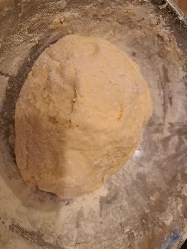 Ухае на... Бухти с извара в AirFryer Quarklbällchen aus der Heißluftfritteuse