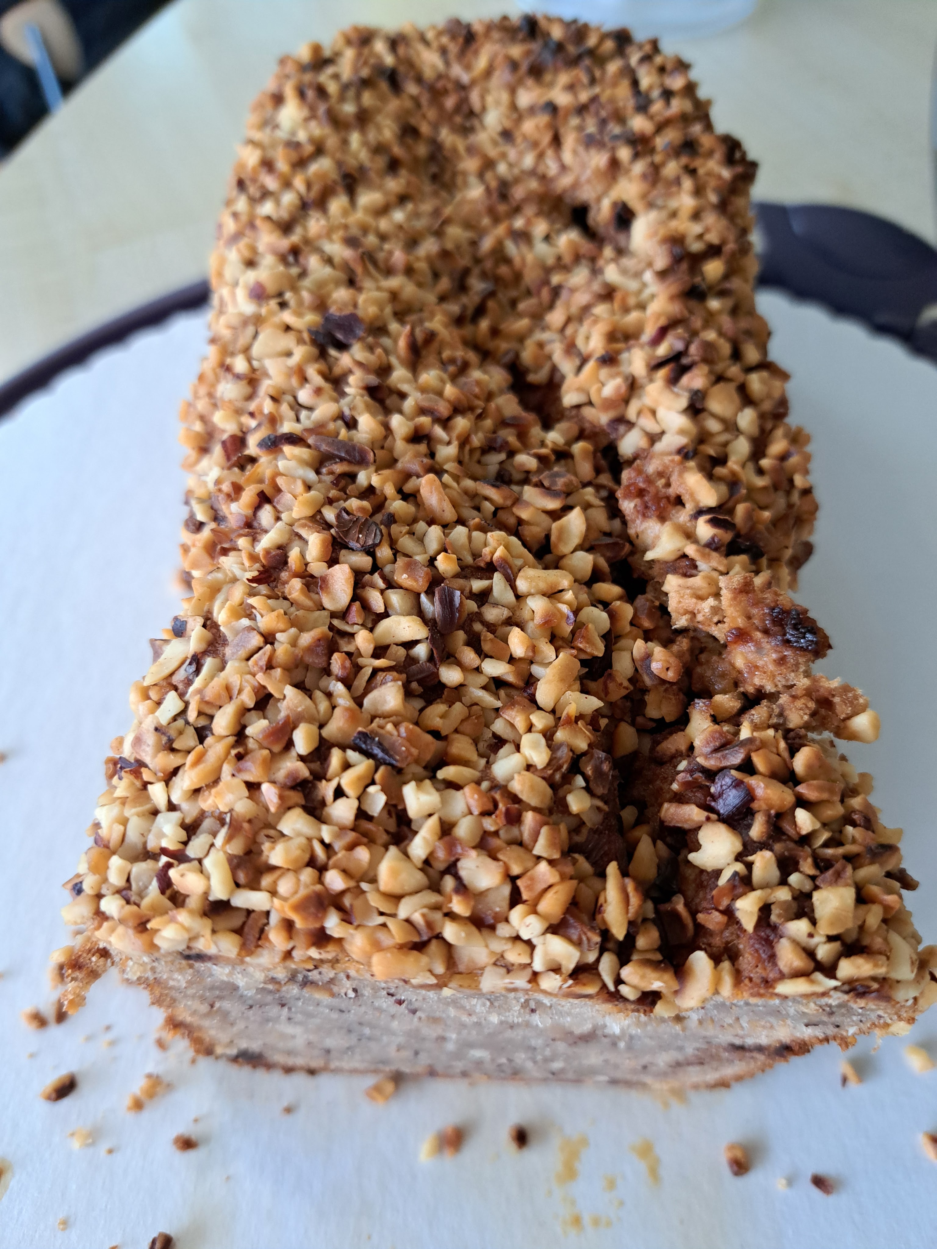 Ухае на... Бананов хляб с шоколад и много лешници Schoko-Nuss-Bananenbrot