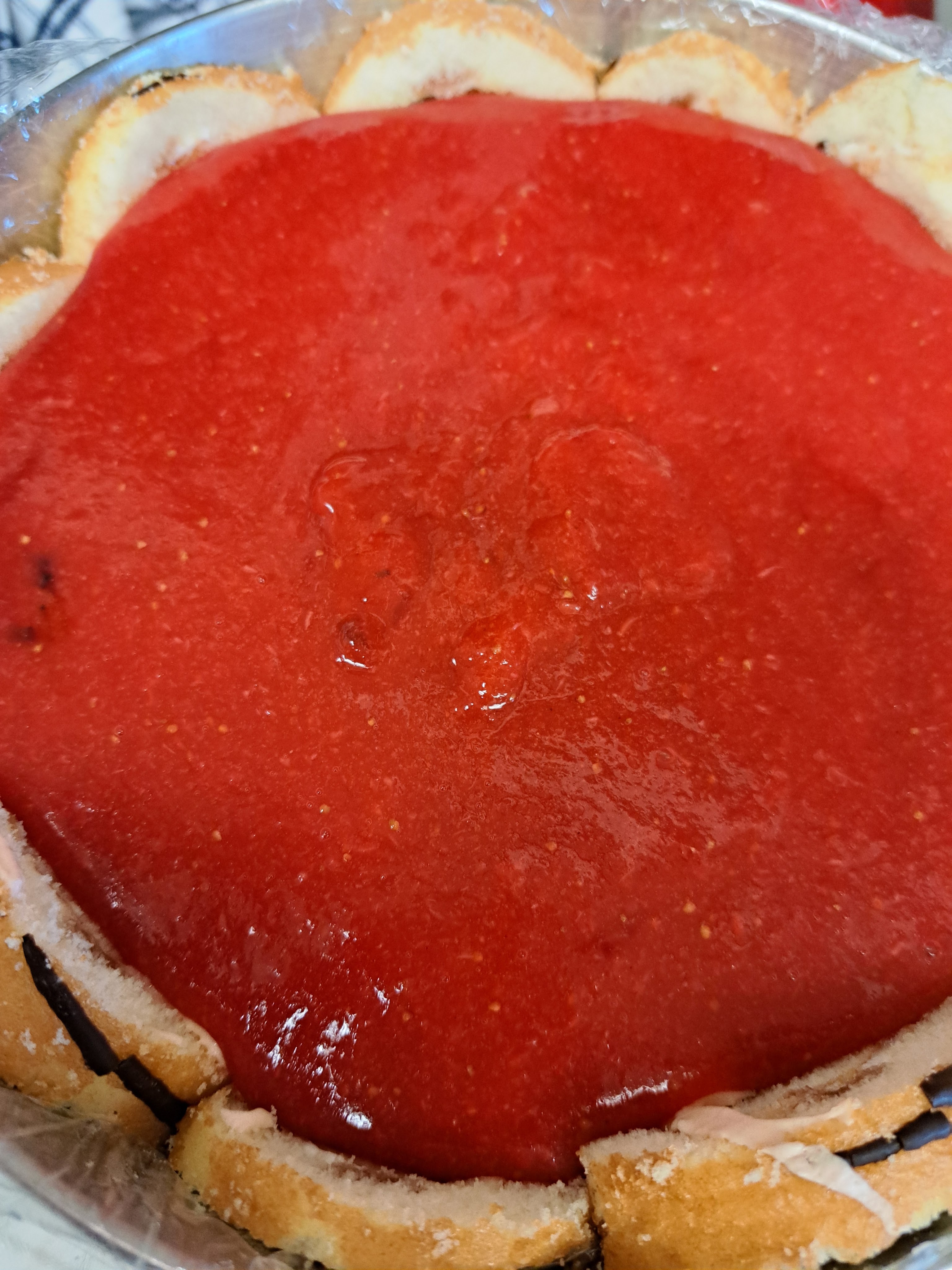 Ухае на... Шарлота с ягоди Erdbeer-Charlotte