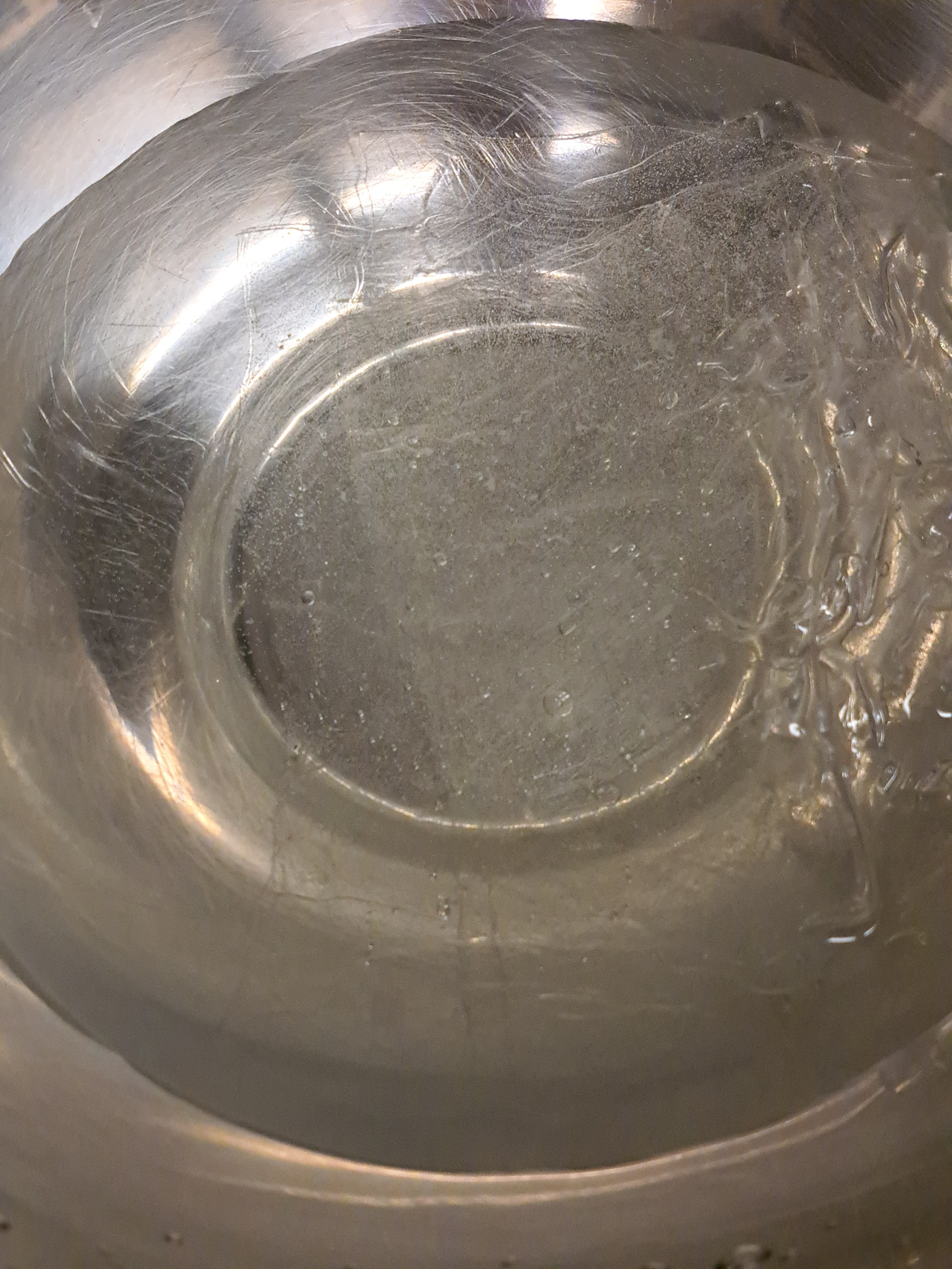 Ухае на... Празнична торта с крем боровинки Ostertorte mit Heidelbeercreme