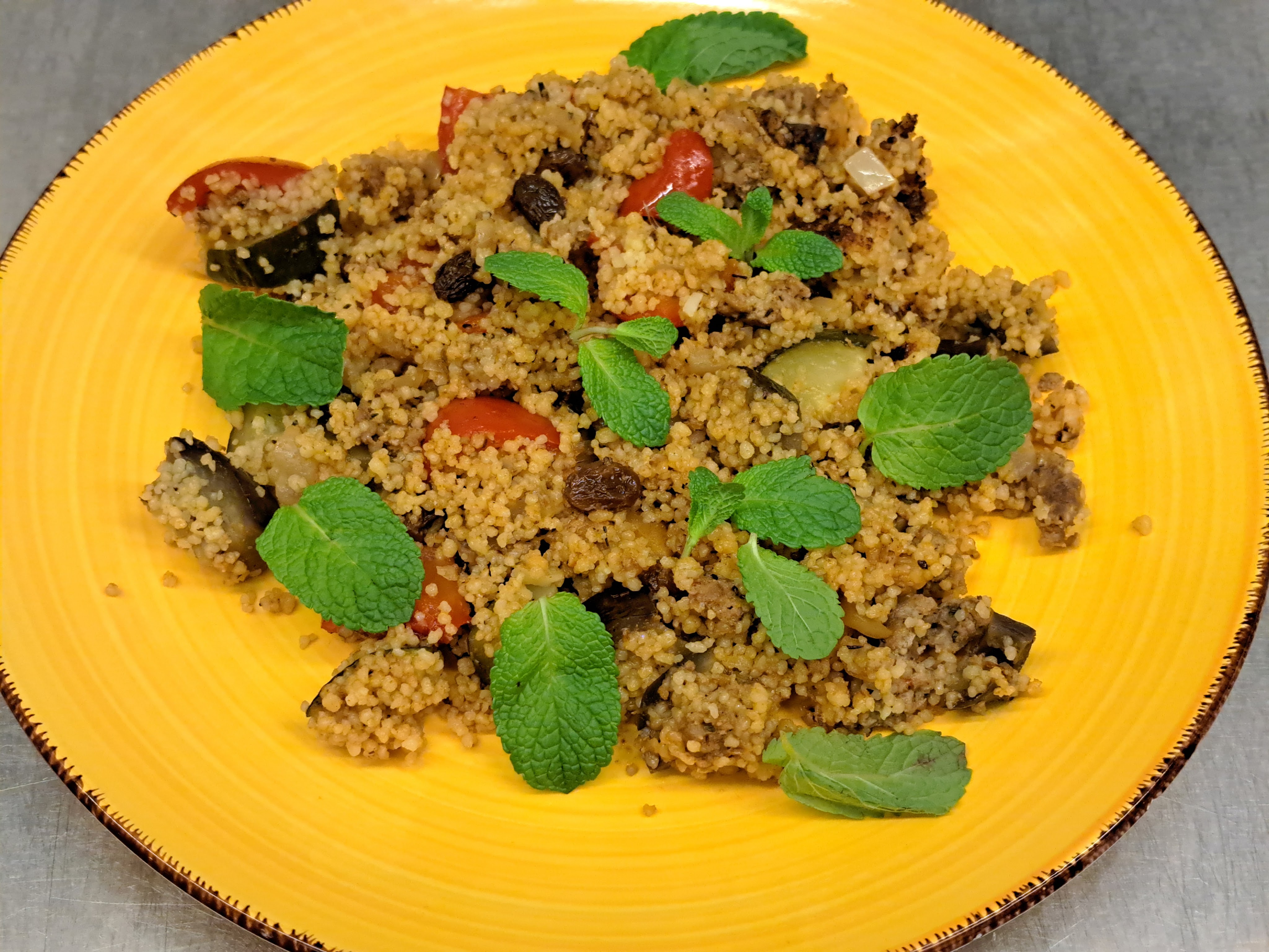 Ухае на...Бърз кус кус по марокански