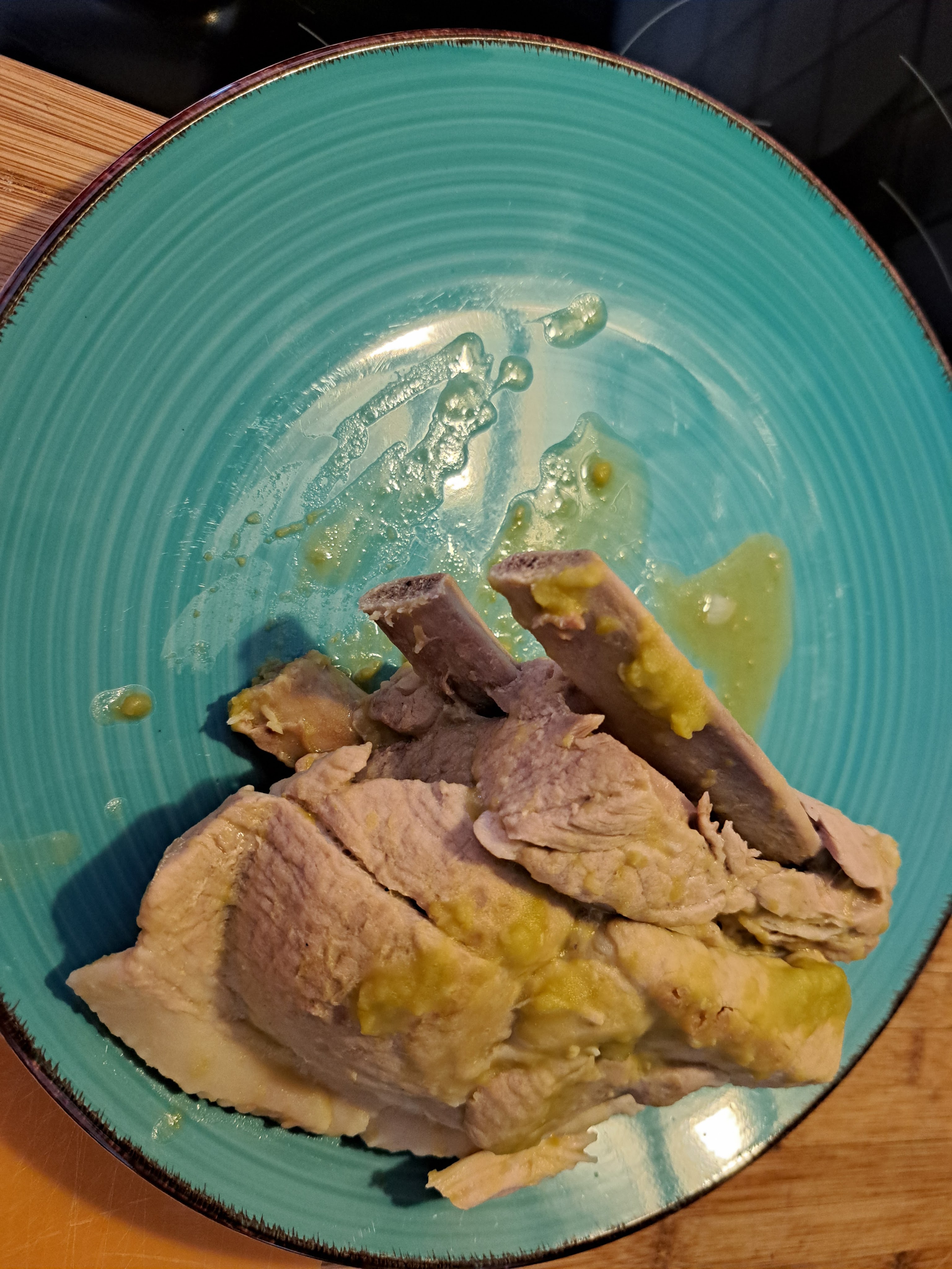 Ухае на... Вкусна супа от сушен зелен грах