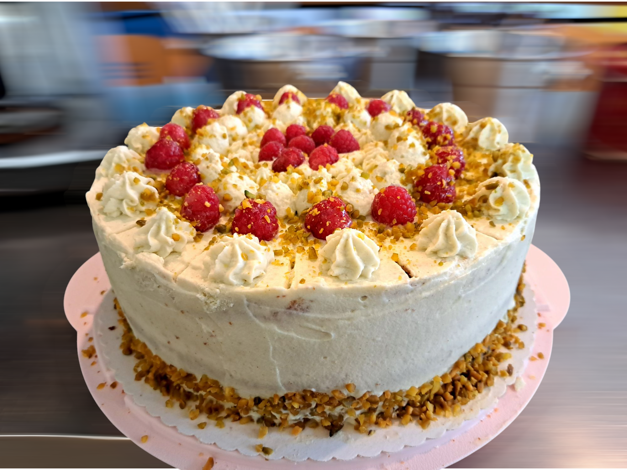 Ухае на.... Торта с шам фъстък и малини Pistazien Torte mit  Himbeeren