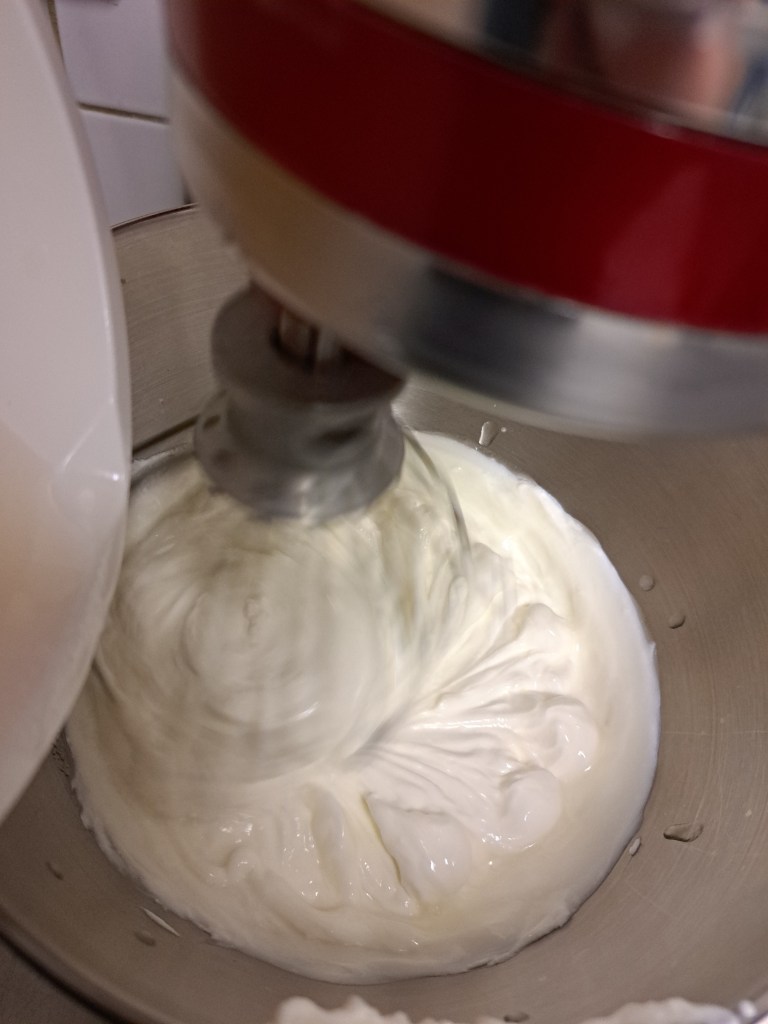 Ухае на... Торта три шоколада с извара и без куахада Torte mit drei Schokolade