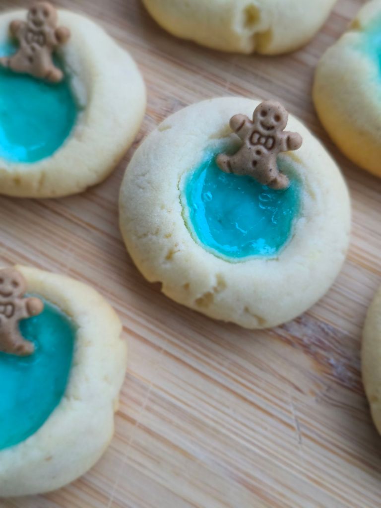 Ухае на... Сладки "басейн" модерни от 2023 Pool Plätzchen - Trend 2023